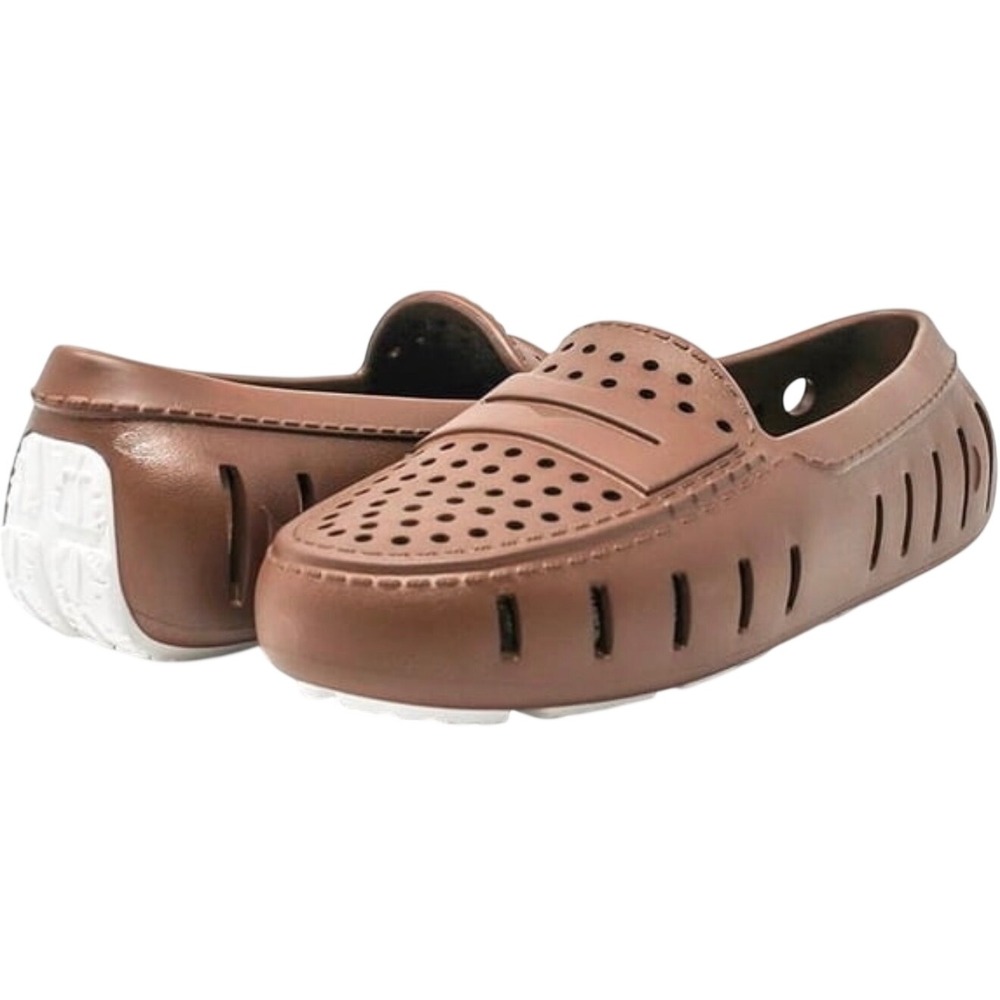 567. Floafers Women's Posh Driver 2.0 Driftwood Brown/Coconut Size 10M